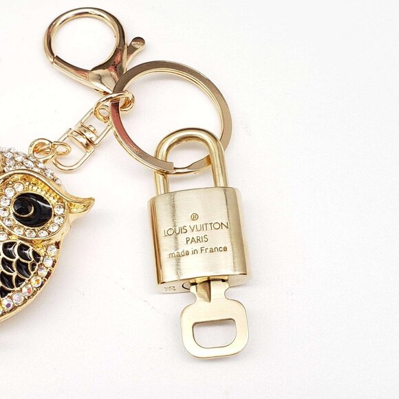100% Auth Louis Vuitton Lock & Key with unbranded Bagcharm, Keycharm, Keychain - Picture 4 of 7